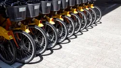Proiect de 12,8 milioane de lei: Târgoviște vrea să implementeze un sistem de închiriere a bicicletelor