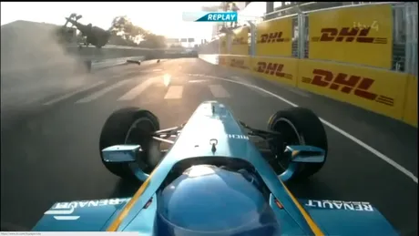 Formula E începe cu un accident spectaculos între Prost şi Heidfeld