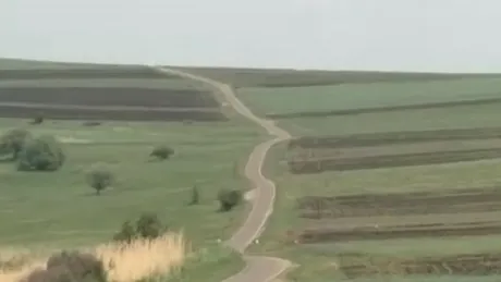 Transalpina în miniatură sau drum agricol transformat în 