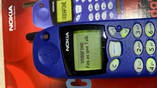 Cât costă un Nokia 5110 nou-nouț, acum, în martie 2026. Vine la pachet cu toate accesoriile
