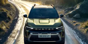 Dacia Duster, model inspirat din vehicule militare, fără dotări inutile. Ce schimbări urmează pentru viitoarele modele
