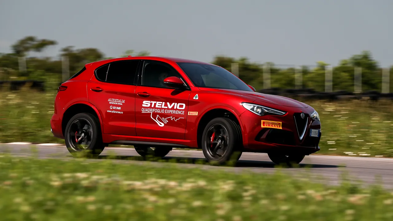 23-eveniment-iunie-2019-alfa-romeo-stelvio-quadrifoglio-2 