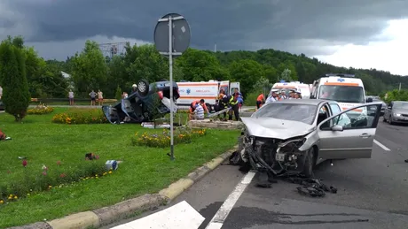 Șase persoane au fost rănite într-un accident rutier produs în Cornu, Prahova - GALERIE FOTO