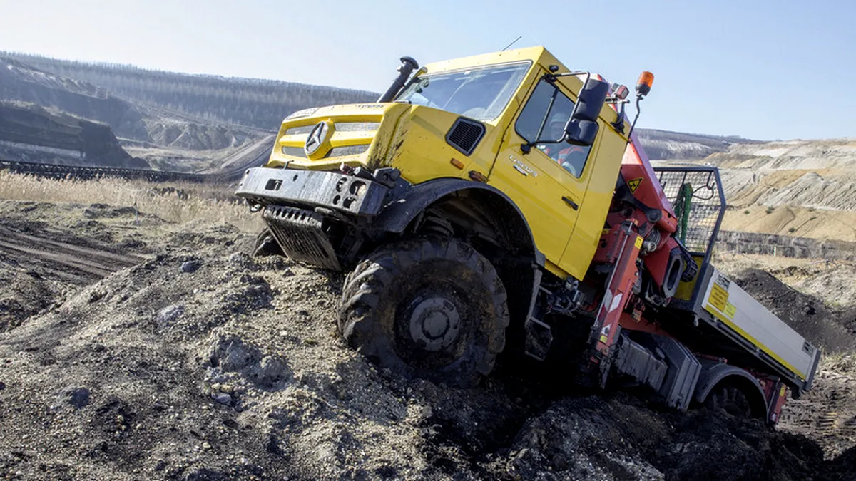 Noile variante de Mercedes-Benz Unimog sunt perfecte pentru off-road