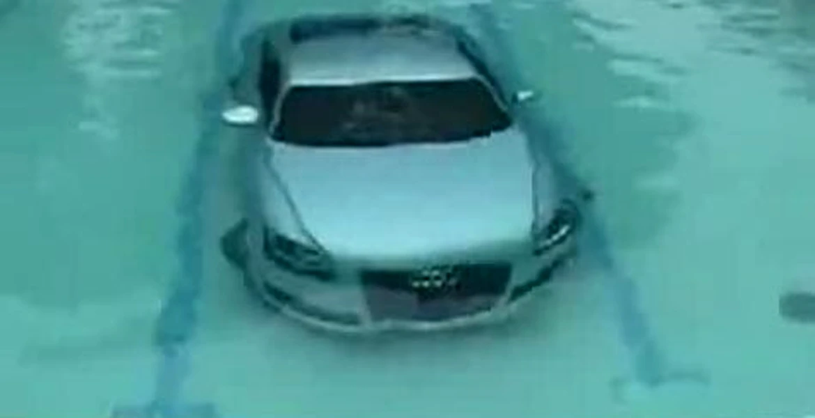 Audi TT la apă