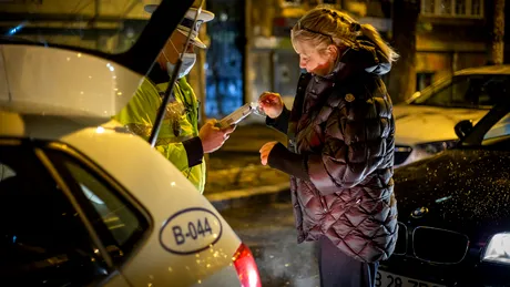 Autoritatea polițiștilor, la pământ: Un polițist a fost bătut de două femei în județul Vaslui