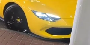 Video / Ferrari-ul lui Sandro Tonali a fost zgâriat de un valet în timpul unei manevre de parcare