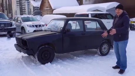 BMW X6 Vantablack are concurență. Rușii au făcut o Lada super-neagră!