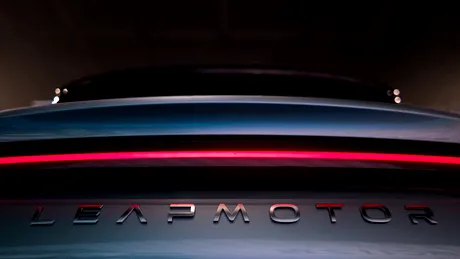 Leapmotor B05, surprins în câteva poze teaser. Iată noul rival direct pentru Volkswagen ID.3