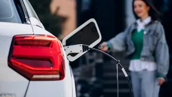 <span class='prepend'>Analiză |</span> Vânzările globale de vehicule electrificate au crescut în iulie 2026. Singura regiune în care cifrele sunt pe minus