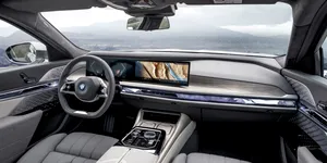 BMW va integra Android Automotive în sistemul său de operare