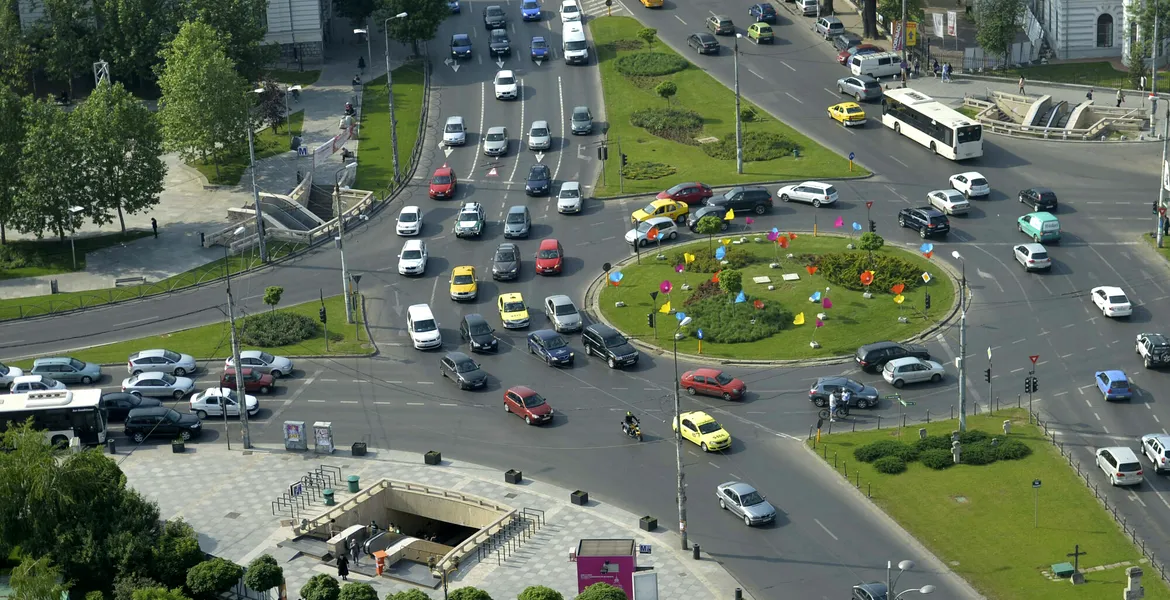 Sensul giratoriu în 2025: Pe ce bandă trebuie să te încadrezi ca să nu iei amendă