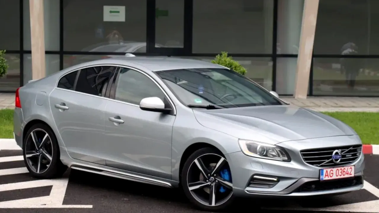un-volvo-s60-bine-dotat-se-vinde-pe-autovit-cat-costa-unul-dintre-cele-mai-sigure-sedanuri 6 