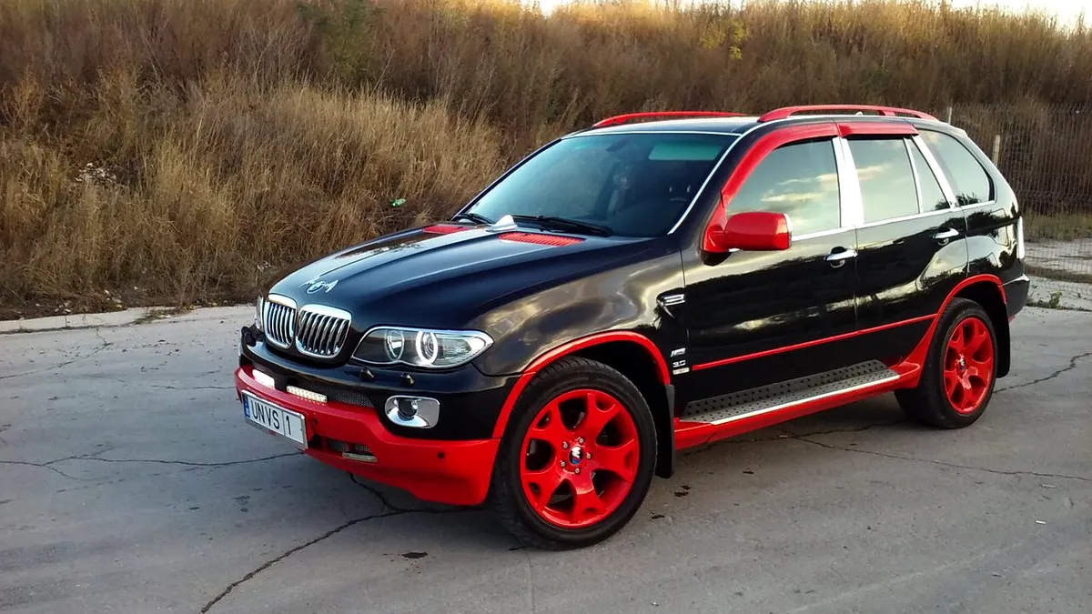 Cum arată cel mai ciudat BMW X5 din galaxie?