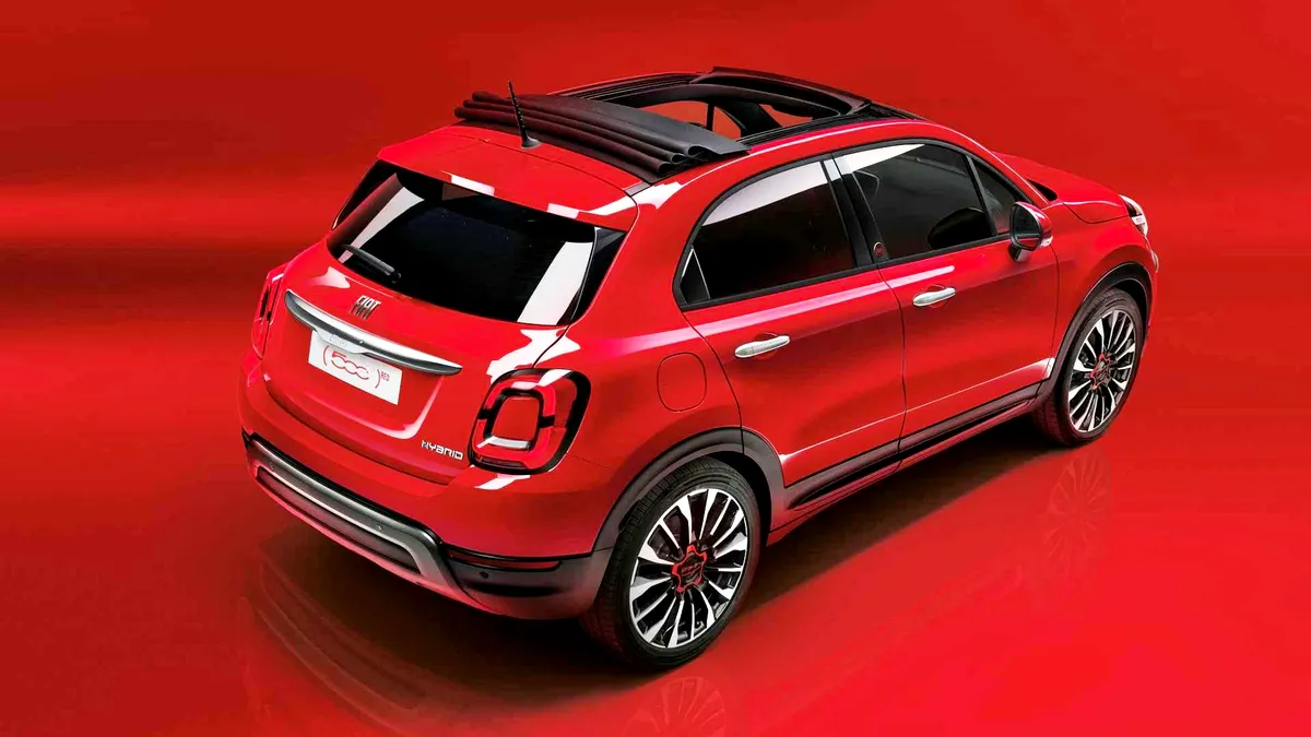 Fiat și-a completat gama de modele electrificate cu 500X Hybrid și Tipo Hybrid