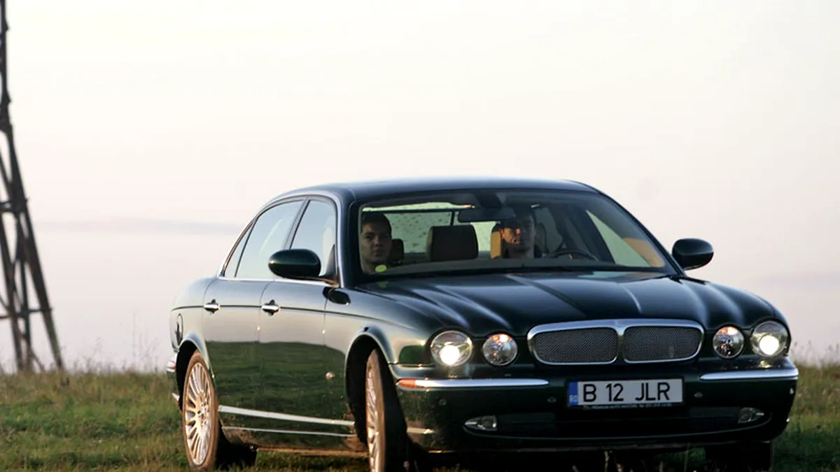 Jaguar XJ