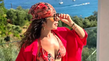 FOTO. Carmen Brumă, apariție fabuloasă în costum de baie! Imaginile momentului