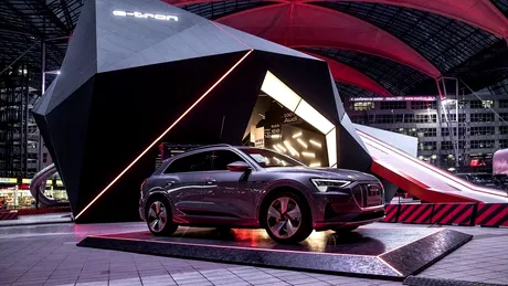  Audi va avea o prezentare cu adevărat specială pentru e-tron. Scena va fi aeroportul din München
