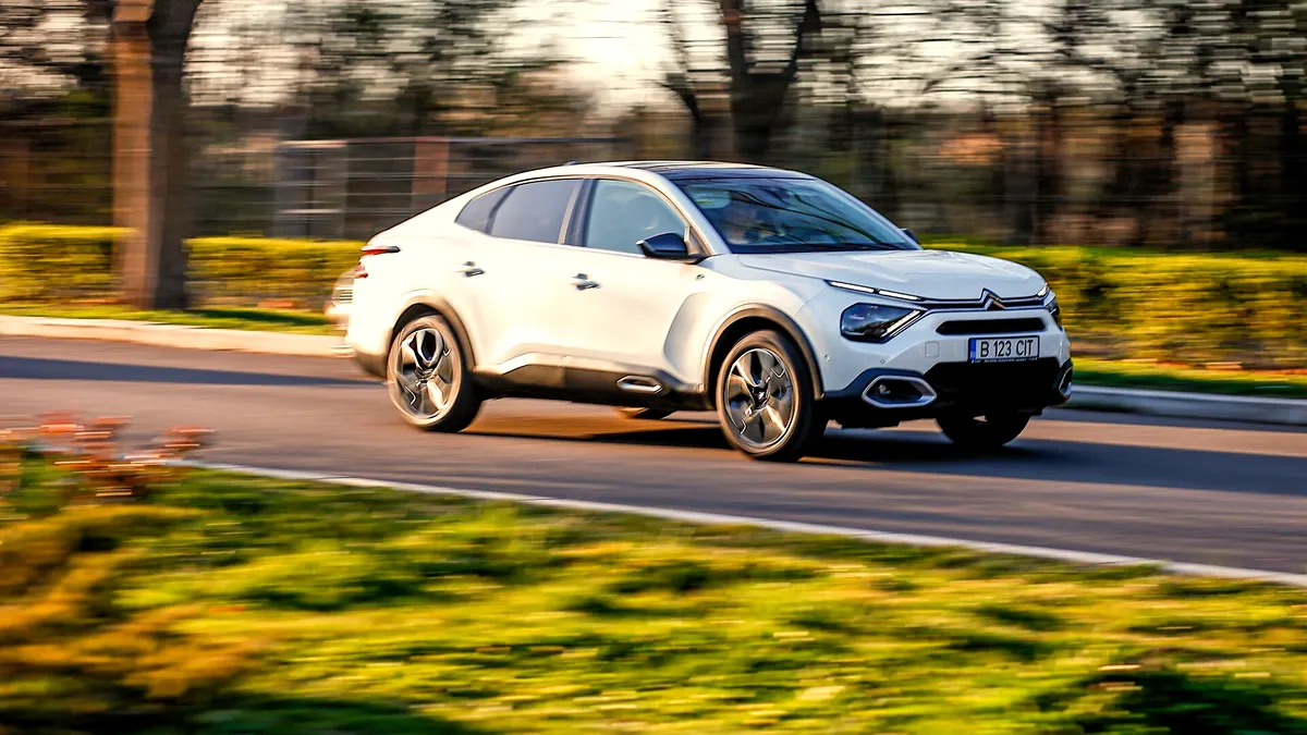 Test Drive Citroën e-C4 X: Confort cu zero emisii