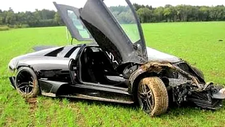 Accident cu Lamborghini Murcielago LP670-4 SV