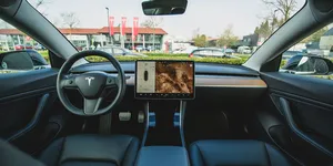 Slovenia este a șasea țară din Europa în care sistemul Tesla FSD a fost aprobat. Ce alte țări ar putea să-și dea acordul?
