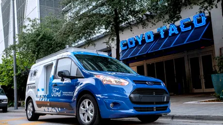 Ford pune la punct un serviciu de livrări bazat pe vehicule autonome