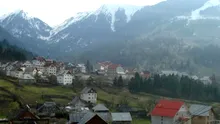 ORAȘUL din România cu CELE MAI MULTE BISERICI! Aici este cu adevărat RAIUL pe...
