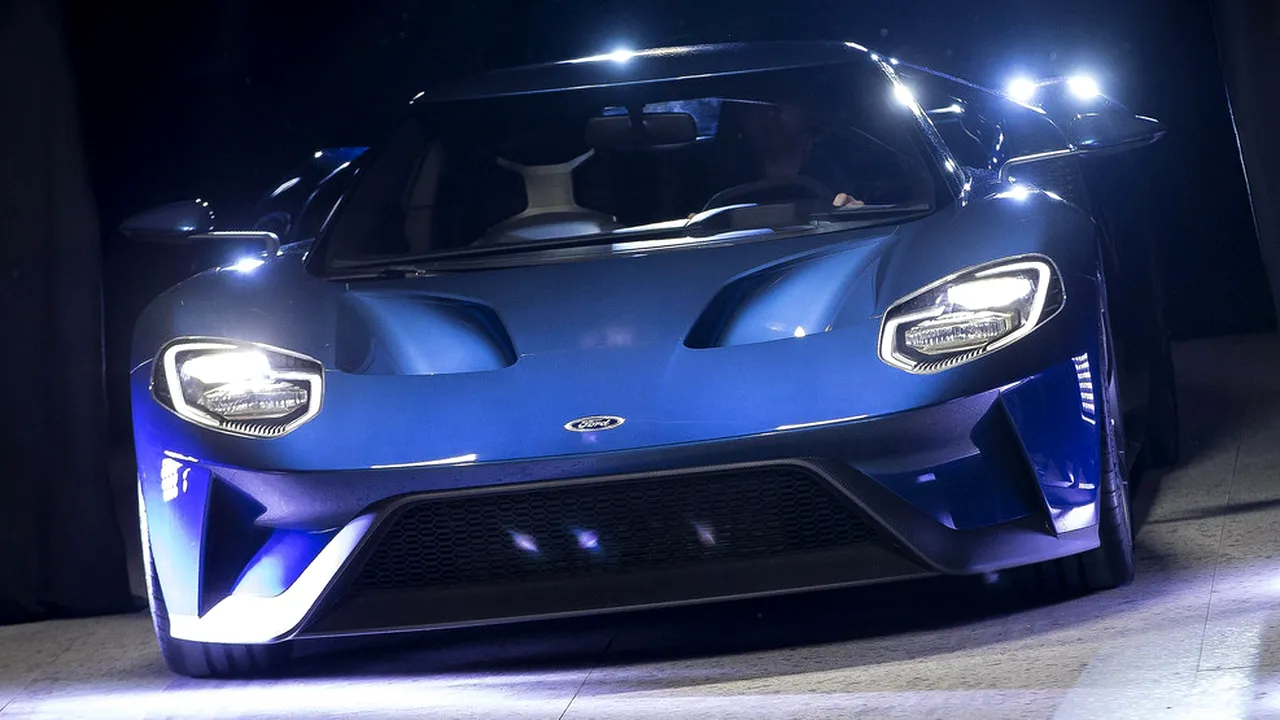 11-ford-gt 