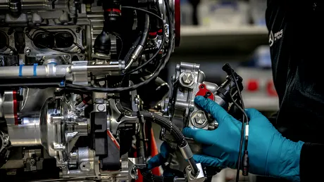 Mercedes-Benz va construi motoare electrice în România