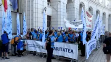 Angajații din administrația fiscală și financiară protestează în fața Ministerului Finanțelor