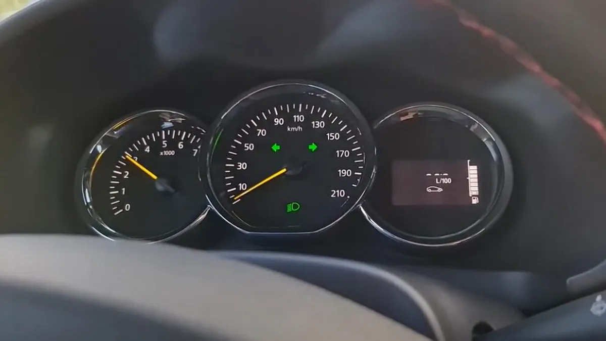 Test de viteză cu o Dacia Logan după chip tuning. Câți cai putere au scos din motor după Stage 1 - VIDEO