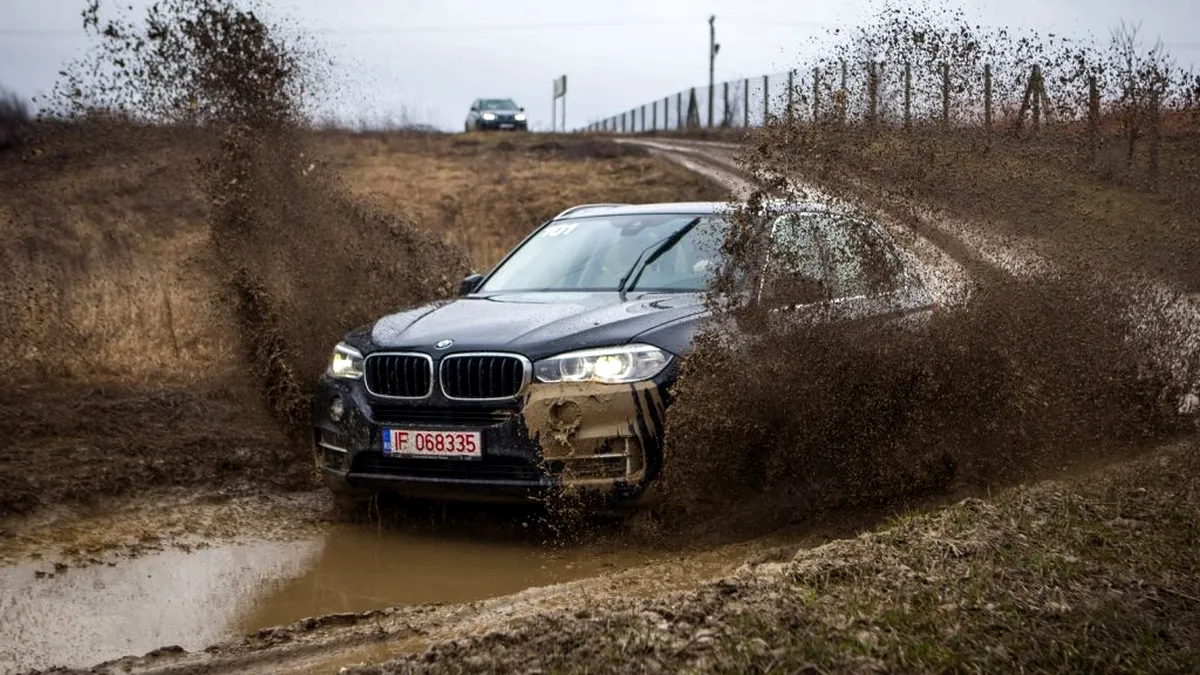 Nelămurit cum funcţionează un BMW când iese de pe asfalt? Îţi recomand xDrive Offroad Experience 2015