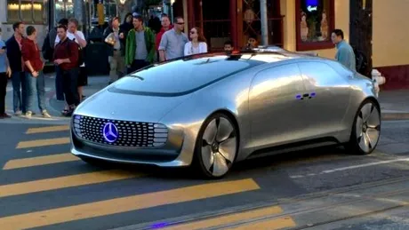 Maşina autonomă Mercedes-Benz F 015 se plimbă deja pe străzile din San Francisco
