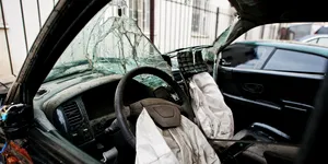Opt călugări, ucişi de o maşină. Poliţiştii au avut o mare surpriză când au descoperit cine conducea