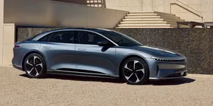 Lucid stabilește un record mondial pentru mașinile electrice. 1.200 km cu o singură încărcare a bateriei