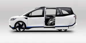 Primele robotaxiuri apar și în Europa. Nu sunt de la cine te-ai putea aștepta