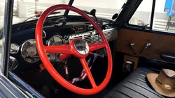 RAR publică imagini cu o mașină clasică ce a fost „calul de muncă” al fermierilor. Astăzi, autoutilitara este vedeta garajului