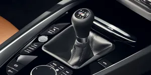 BMW se alătură demersurilor Porsche și Subaru în păstrarea mașinilor cu transmisie manuală pe viitor