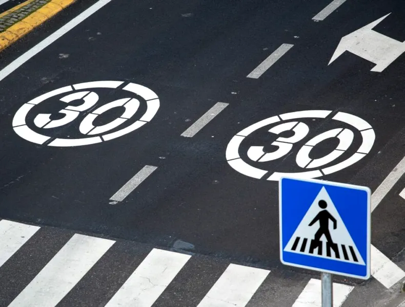 Amendă de peste 100.000 de euro pentru depășirea limitei de viteză cu 30 km/h