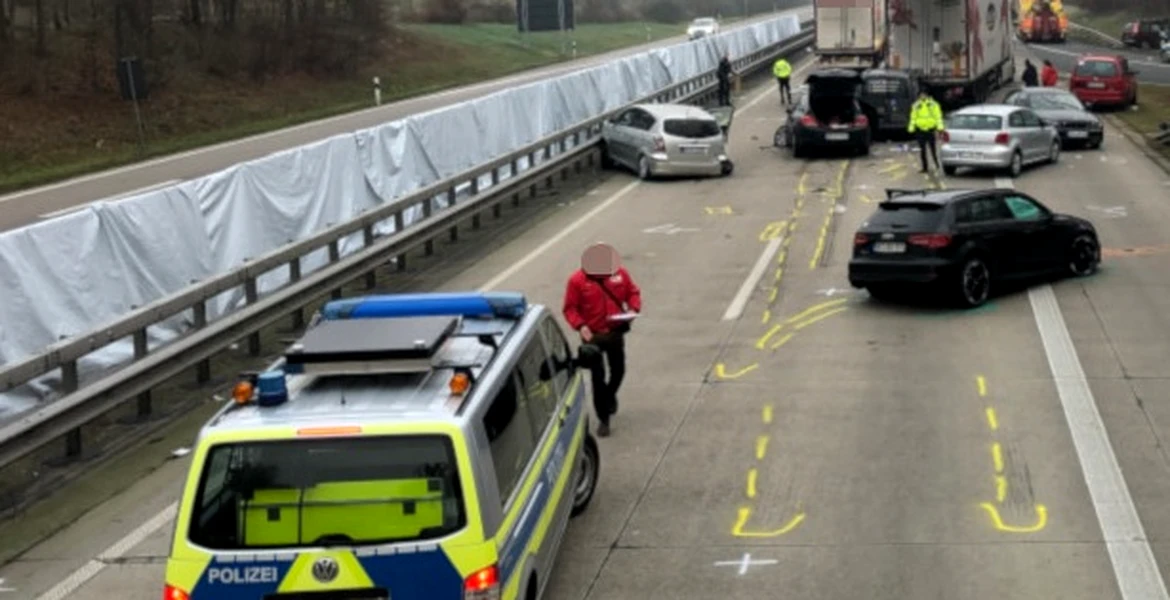 Șofer român, implicat într-un accident grav în Germania. 12 mașini avariate