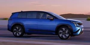 Prețuri pentru Skoda Peaq în România. Noul rival pentru Kia EV9 și Hyundai Ioniq 9 are 300 CP poate parcurge 610 KM