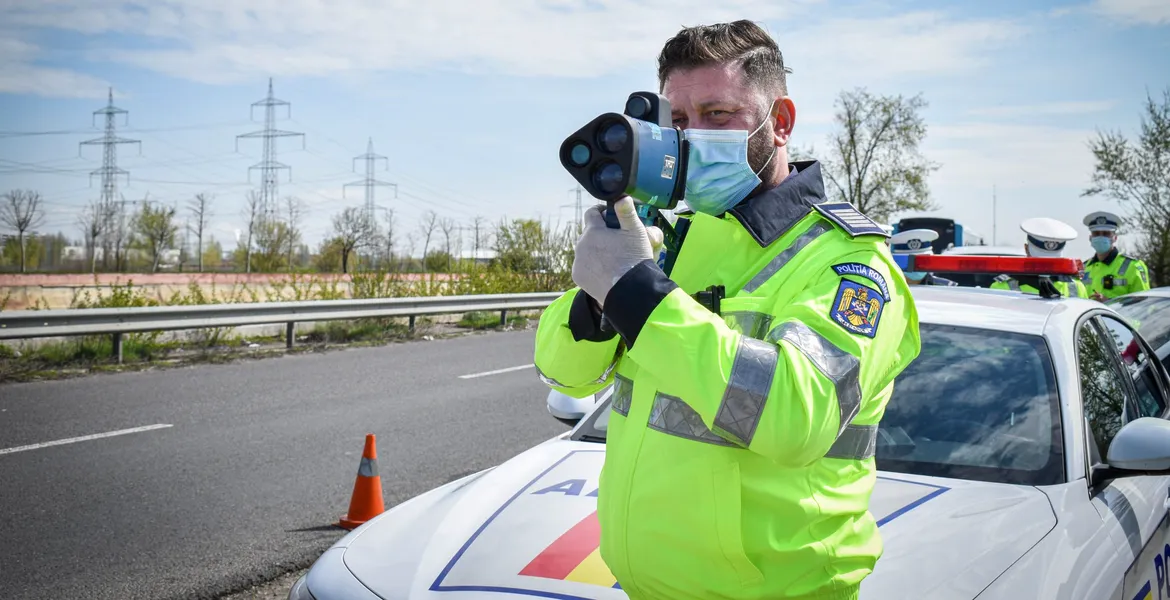 Un sibian a fost prins conducând cu o viteză de 218 km/h pe autostrada Deva-Nădlac!