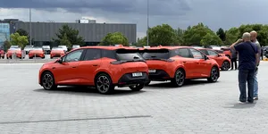 Un producător din China urcă rapid în clasamentul auto din România. Ce arată noile date