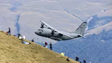Cu ce avion a zburat Nicușor Dan la Paris, unde a rămas blocat din cauza vremii / Aeronava C-27J Spartan se află de 16 ani în serviciul Armatei Române