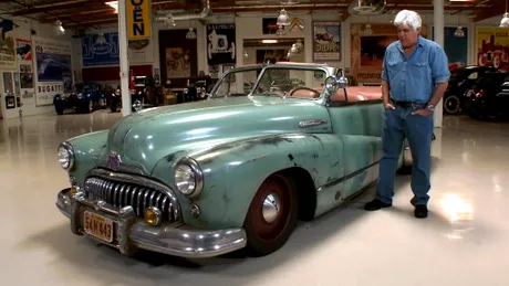 Derelict car, adică un Corvette ZR1 şi un Buick din '48 în aceeaşi maşină [VIDEO]