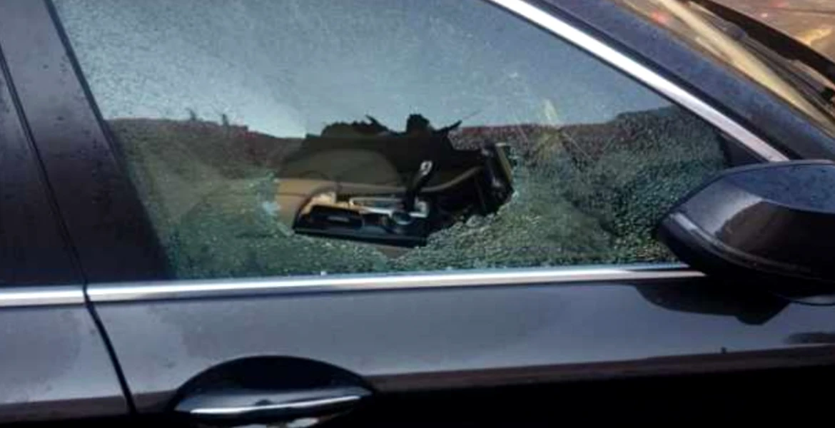 Un BMW Seria 5 a fost spart de hoți în Pitești. Ce piese i-au fost furate?