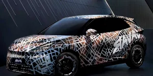 Noua Cupra Raval: electrică de oraș accesibilă, cu preț de 26.000 Euro și debut în 2026