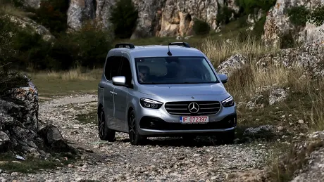 Mercedes-Benz Clasa T. Monovolum suficient de robust pentru a face față vieții de familie