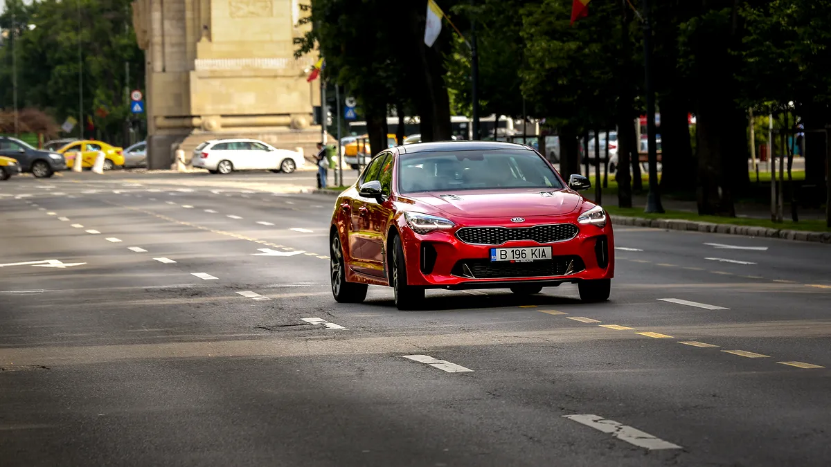 Test drive Kia Stinger V6 cu 370 CP - Cel mai spectaculos model Kia - GALERIE FOTO