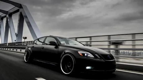 Oameni şi maşini: Lexus GS modificat de VIP-uri, pentru VIP-uri